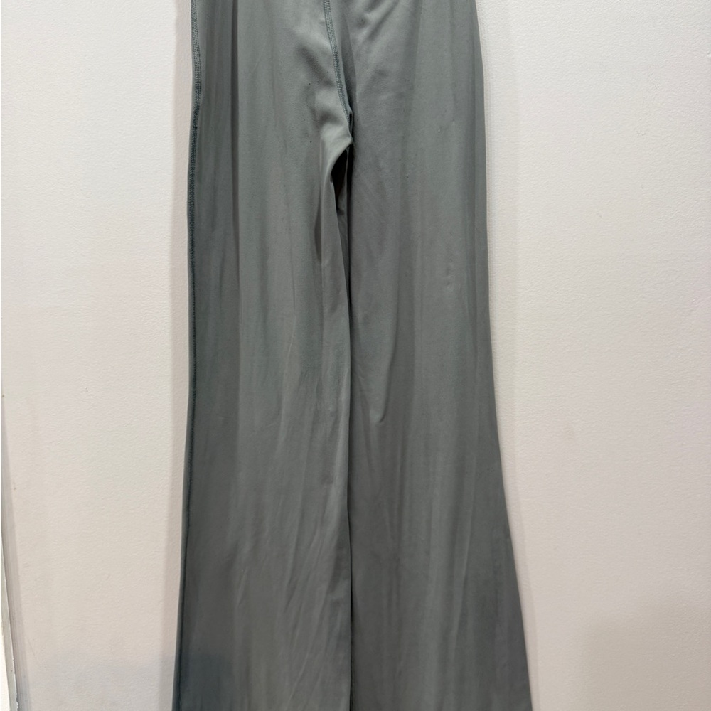 Aeropostale Women’s Gray High-Waisted Wide Leg Yoga Pants Size Small - Picture 3 of 3